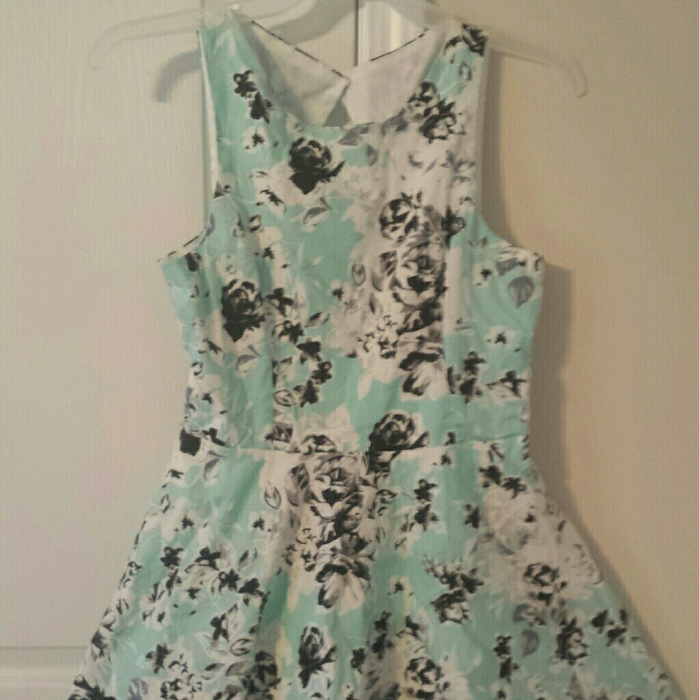 Floral print dress